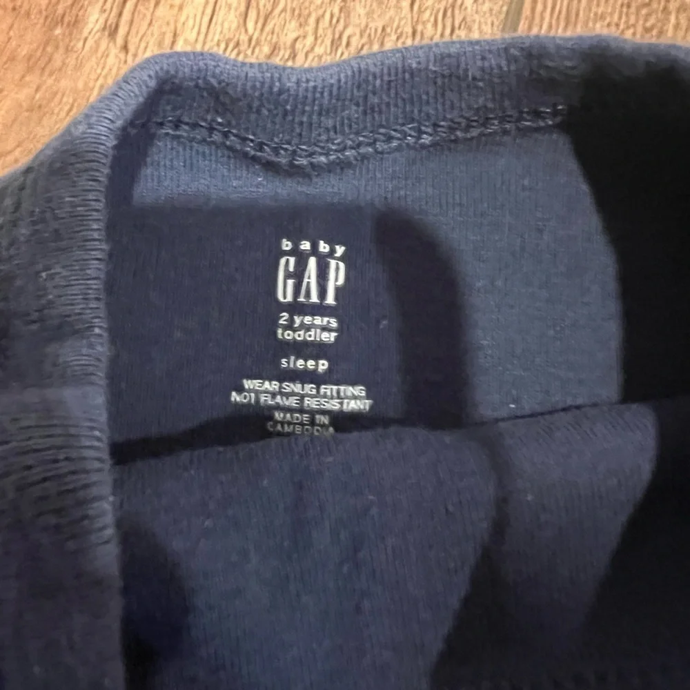Baby Gap Bundle of 2 Pajama Sets, 2T